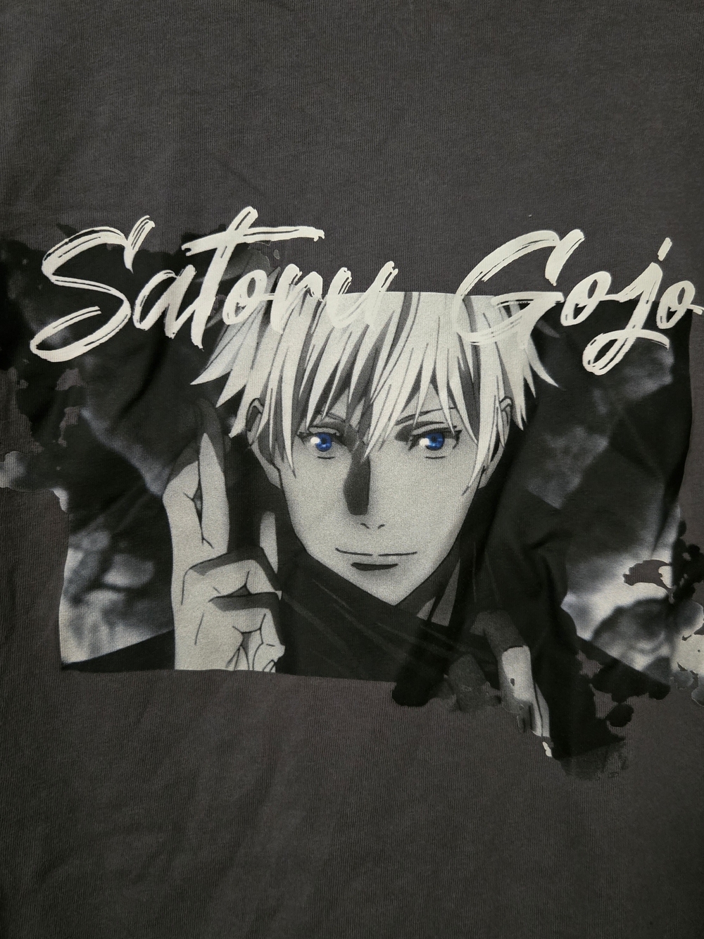 Jujutsu Kaisen x Uniqlo Charcoal Tee